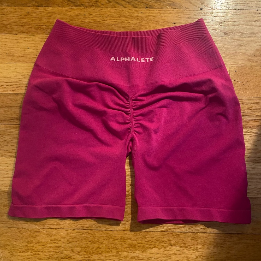 Magenta Alphalete Amplify Shorts 4.5”